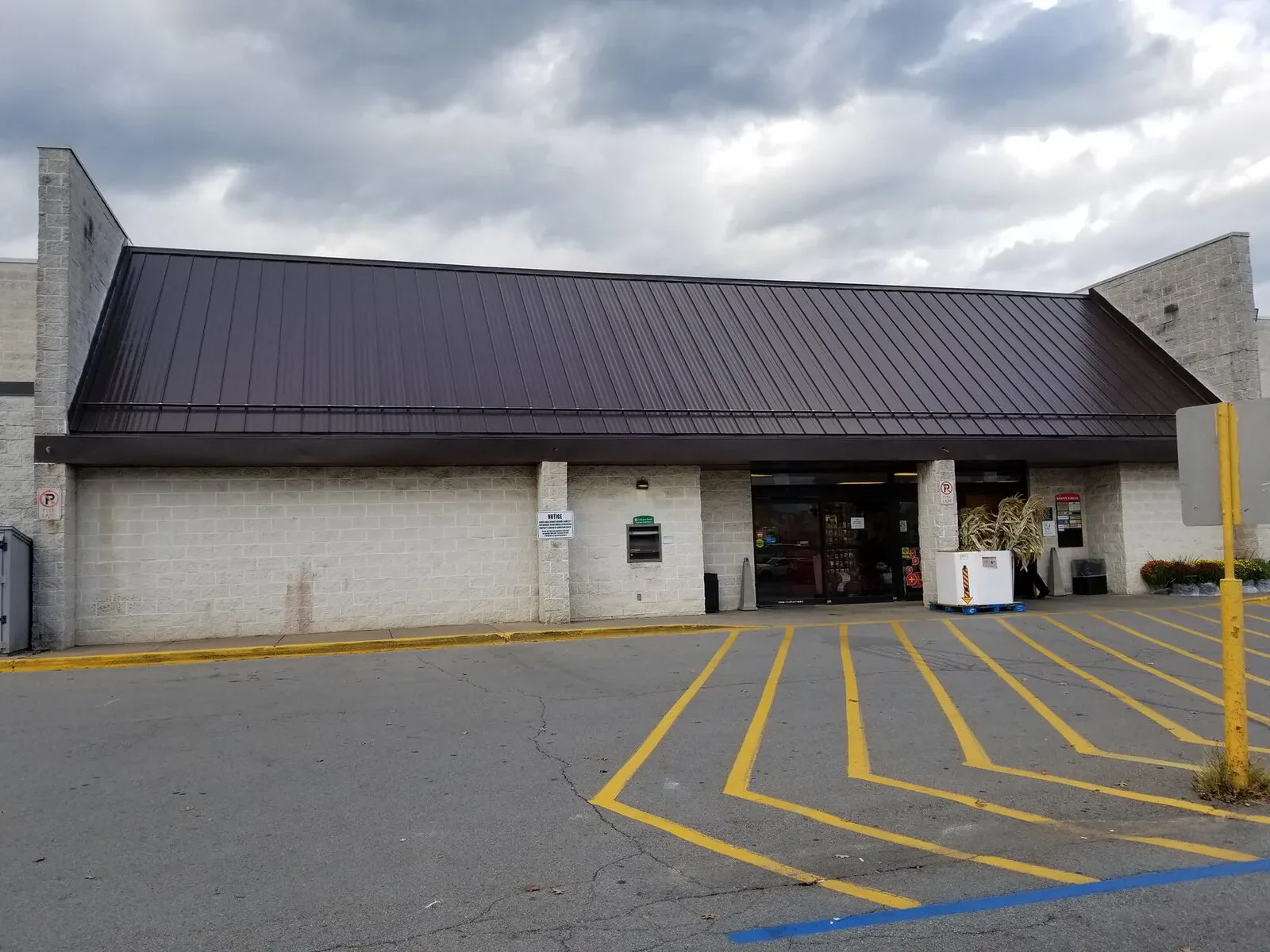 Commercial Roof Insurance Claim Assistance in Worcester, MA view 4